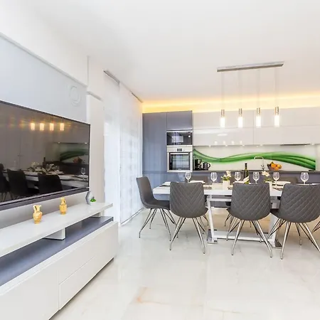 Olive Nika Mit Privatem Pool By Interhome Prázdninový dům *