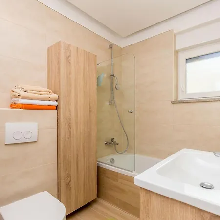Olive Nika Mit Privatem Pool By Interhome Malinska