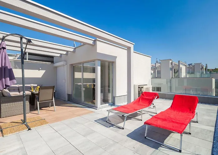 Prázdninový dům Olive Nika Mit Privatem Pool By Interhome Malinska