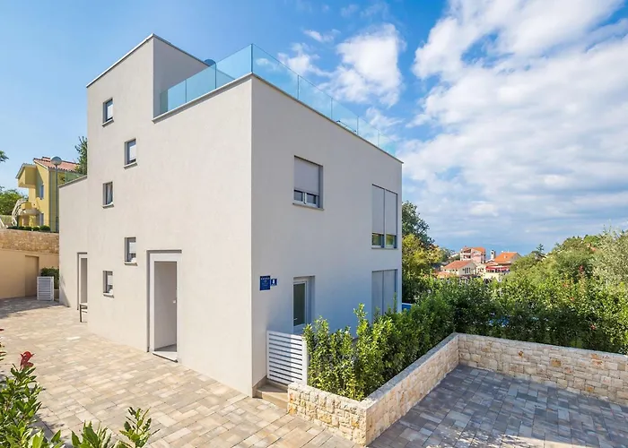 Olive Nika Mit Privatem Pool By Interhome Prázdninový dům Malinska