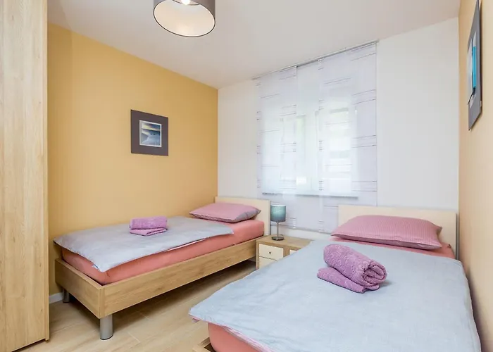 Olive Nika Mit Privatem Pool By Interhome Prázdninový dům Malinska